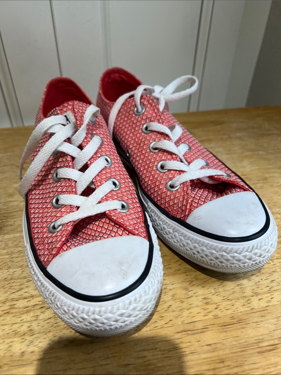 Converse Shoes - Converse Low-Top Sneakers in Red and White
